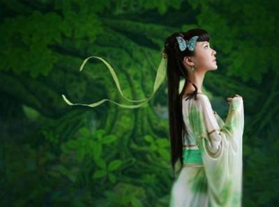lvyexianzong 箫声如水,音乐中似有泰戈尔的韵脚,又隐约散发着绿茶的清香:绿野仙踪